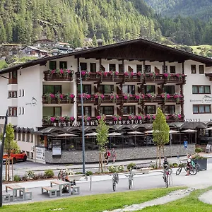 Hubertus Inkl Summer Card **** Sölden